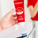COLGATE TOOTHPASTE OPTIC WHITE ENZYME 100G thumbnail 4