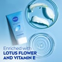 NIVEA DAILY ESSENTIALS GENTLE EXFOLIATING SCRUB 150ML thumbnail 6
