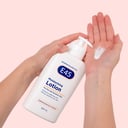 E45 MOISTURISING LOTION 500ML thumbnail 4