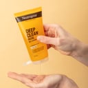NEUTROGENA DEEP CLEAN FACIAL GEL CLEANSER 150ML thumbnail 4
