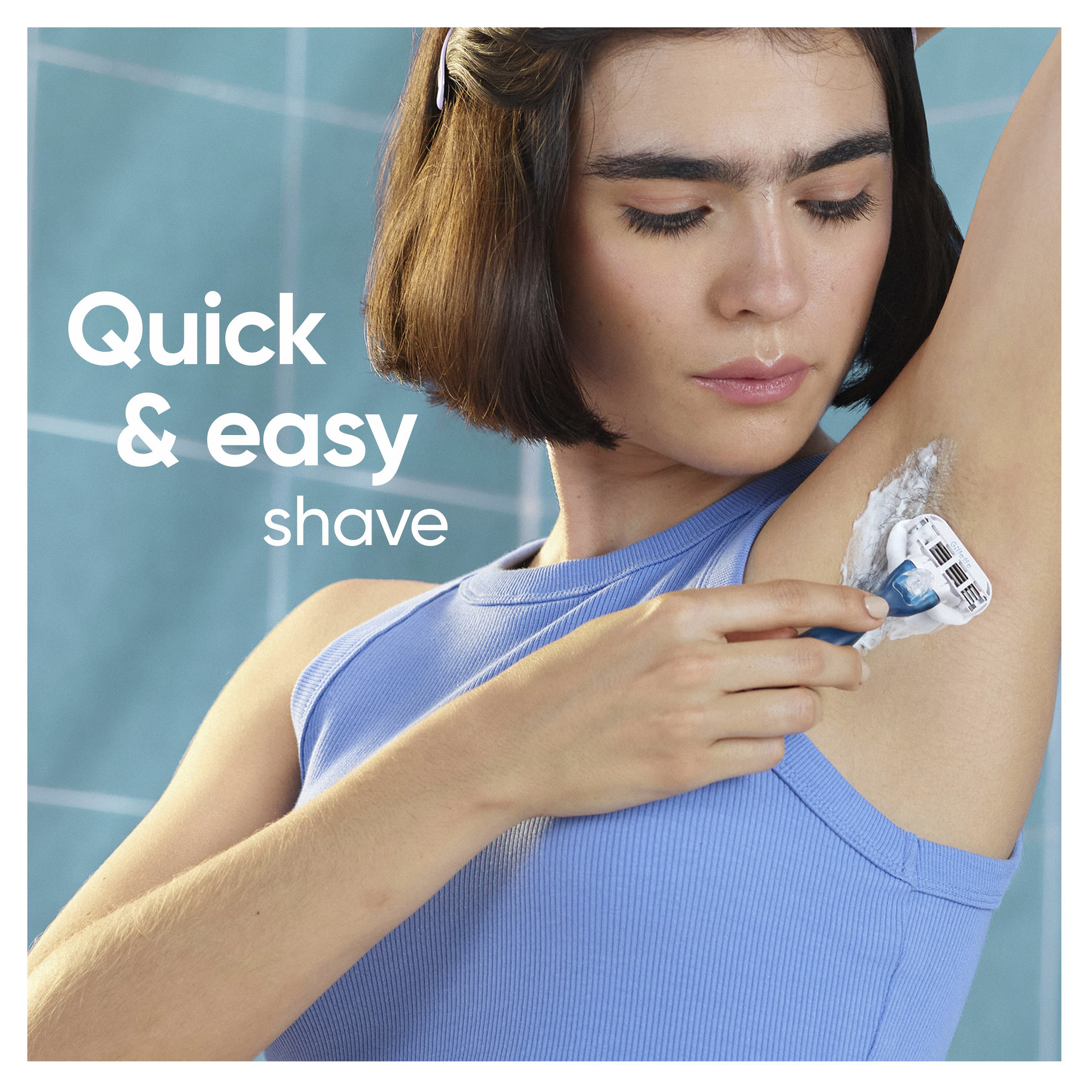 GILLETTE VENUS SMOOTH REFILL BLADES 4 PACK - Image 4