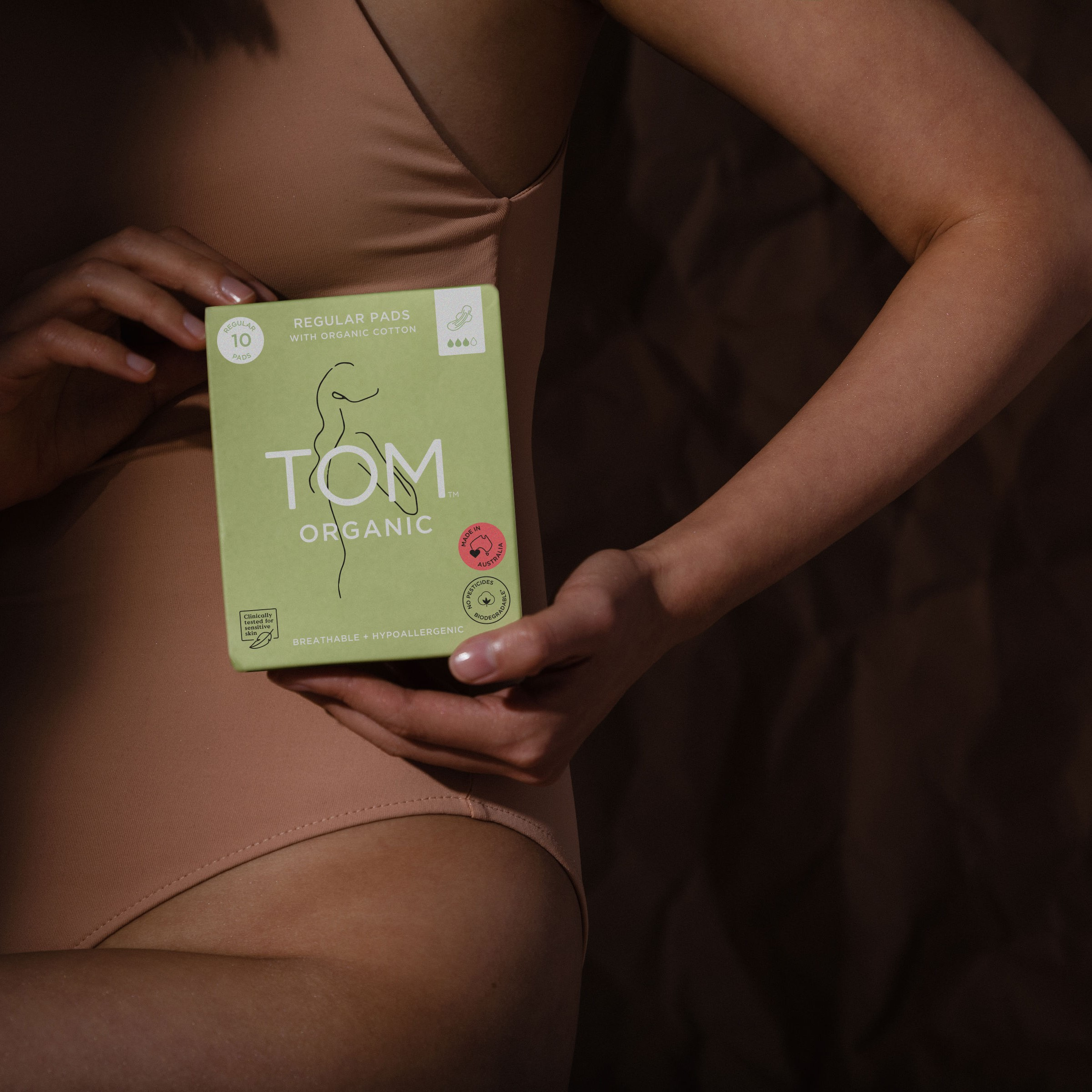 TOM ORGANIC REGULAR PAD 10 PACK - Image 3