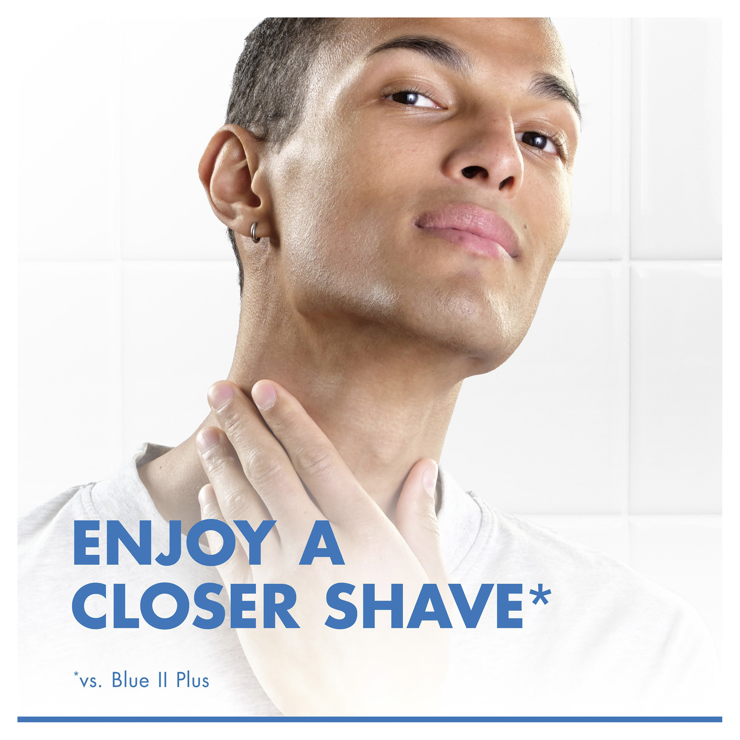 GILLETTE SENSOR 3 DISPOSABLE RAZORS 4 PACK - Image 9